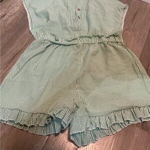 SHEIN Green and White High Waist Shorts set